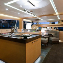 Sunreef 102