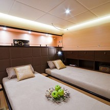 Sunreef 102