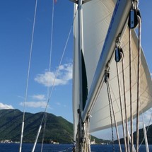 Bavaria 49