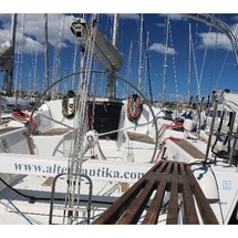 Beneteau Oceanis 35