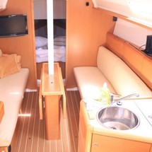 Jeanneau Sun Odyssey 33