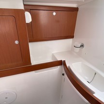 Beneteau Oceanis 46