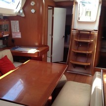 Beneteau Oceanis 43