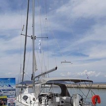 Beneteau Oceanis 43