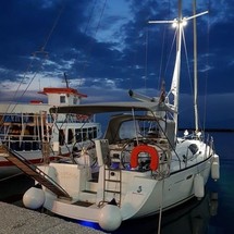 Beneteau Oceanis 43