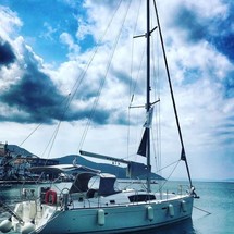 Beneteau Oceanis 43