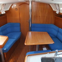 Jeanneau Sun Odyssey 37