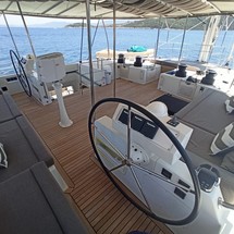 Lagoon 620
