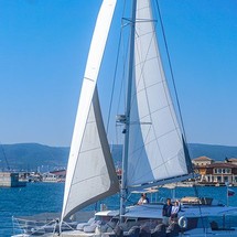 Fountaine Pajot Helia 44