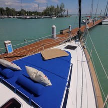 Bavaria 44