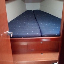 Beneteau Oceanis 43