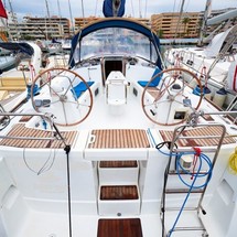 Beneteau Oceanis 43