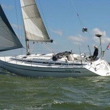 Bavaria 38
