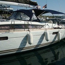 Jeanneau 53