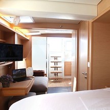 Lagoon 620