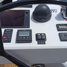 Hanse 588
