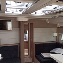 Hanse 588