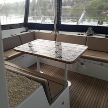 Lagoon 440