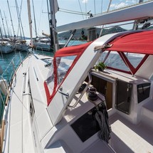 Beneteau Oceanis 38