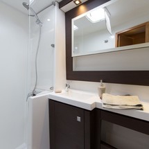 Fountaine Pajot Helia 44