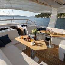 Hanse 675