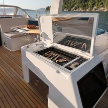 Hanse 675