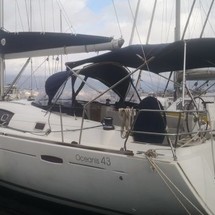Beneteau Oceanis 43