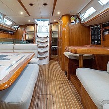 Jeanneau Sun Odyssey 43