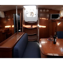 Beneteau Oceanis 523