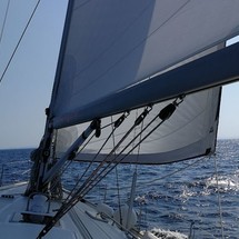 Bavaria 44