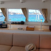 Lagoon 500