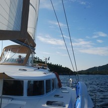 Lagoon 440