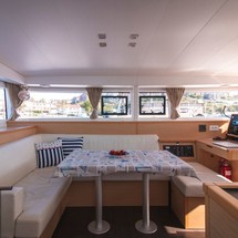 Lagoon 400 S2