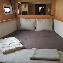 Lagoon 450 F