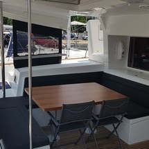 Lagoon 450 F