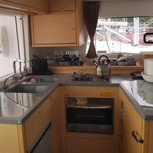 Lagoon 450 F