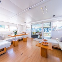Lagoon 620