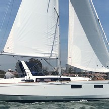 Beneteau Oceanis 35.1