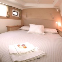 Lagoon 440