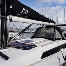 Dufour 350