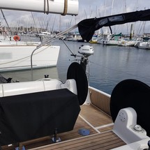 Dufour 350