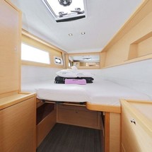 Lagoon 450 F