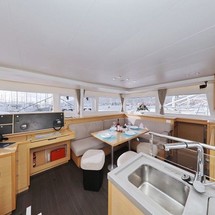 Lagoon 450 F