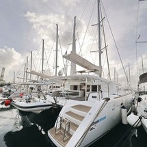 Lagoon 450 F