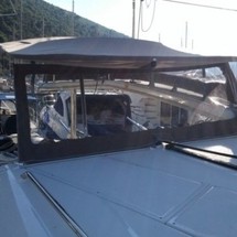Lagoon 421