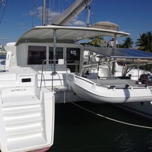 Lagoon 421