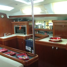 Beneteau Oceanis 523