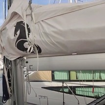 Beneteau Oceanis 38