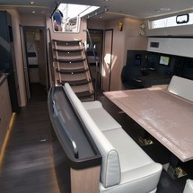 Beneteau Oceanis Yacht 62