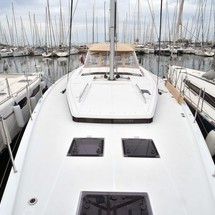 Beneteau Oceanis Yacht 62